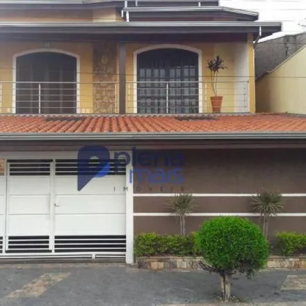 Buy this 4 bed house on Rua Wilson Domingos Consulin in Maria Antônia, Sumaré - SP