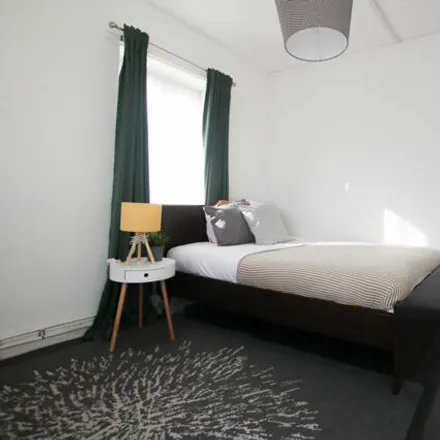 Rent this 4 bed room on Gerridge Street in London, London