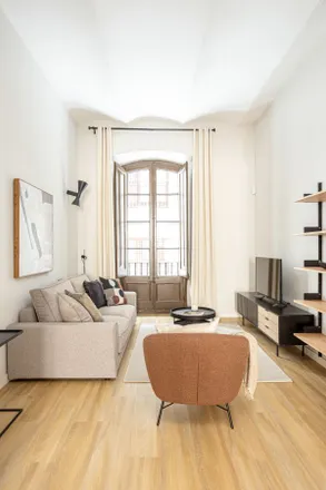 Rent this 3 bed apartment on Carrer d'en Serra in 13, 08002 Barcelona