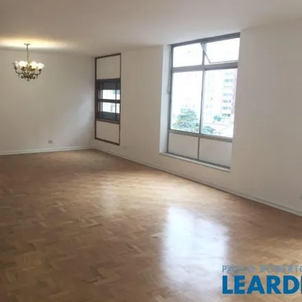 Rent this 3 bed apartment on Alameda Joaquim Eugênio de Lima 988 in Cerqueira César, São Paulo - SP