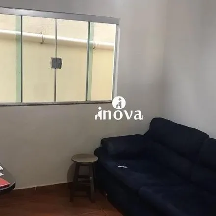 Buy this 4 bed house on Avenida do Pau Brasil in Vila Olímpica, Uberaba - MG
