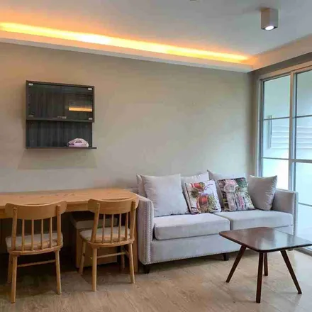 Rent this 2 bed apartment on Maestro 39 Residence in Soi Sukhumvit 39, Vadhana District