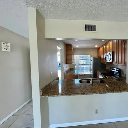 Image 7 - 6101 Sun Boulevard South, Saint Petersburg, FL 33715, USA - Condo for rent