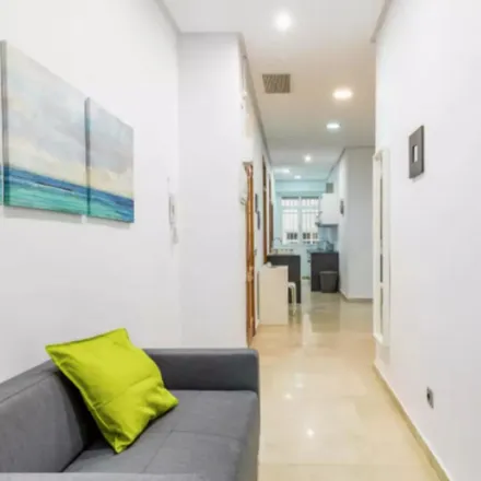 Rent this 7 bed apartment on Trinidad Gracia in Plaça de la Reina, 46001 Valencia