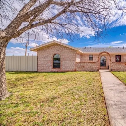 Buy this 3 bed house on 4556 La Salle Circle in Midland, TX 79707
