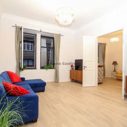 Image 8 - Használtruha, Veszprém, Mindszenty József utca 2, 8200, Hungary - Apartment for rent