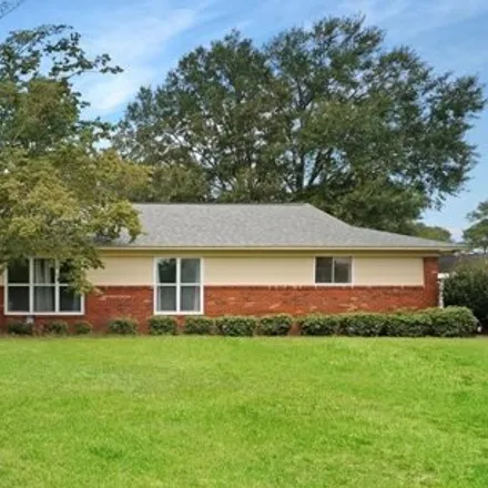 Buy this 3 bed house on 178 Charlton Street in Jesup, GA 31545