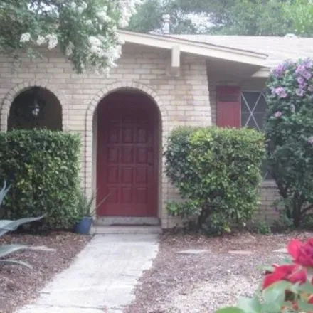 Image 2 - 7014 Forest Pine St, San Antonio, Texas, 78240 - House for sale