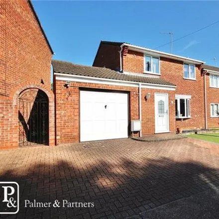 Buy this 3 bed house on Wigmore Close in Ipswich, IP2 9SW