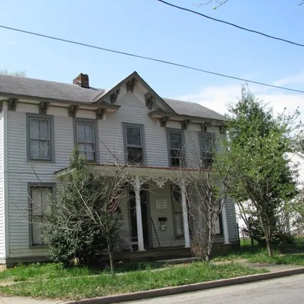 Buy this 4 bed house on 459 Main Street in Huntington, WV 25702