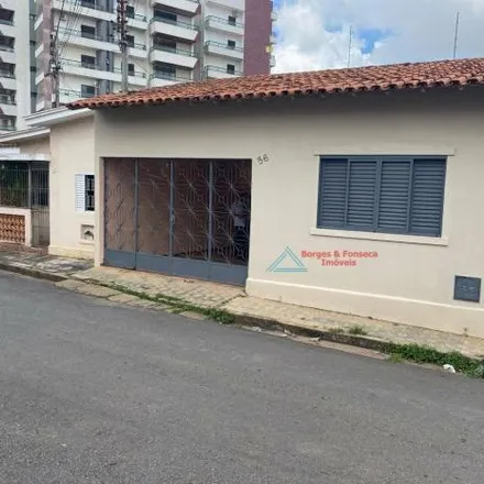Buy this 3 bed house on Rua Doutor Orestes Diniz in Bom Pastor, Varginha - MG