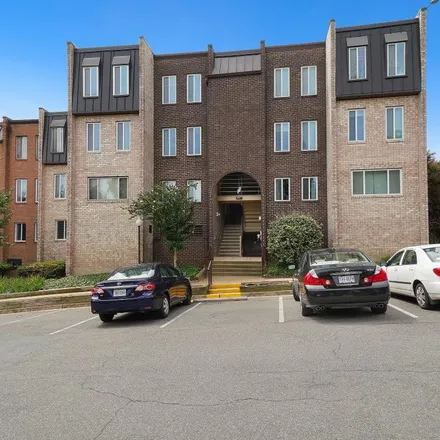 Rent this 2 bed apartment on 5009 7th Road South in Arlington, VA 22204