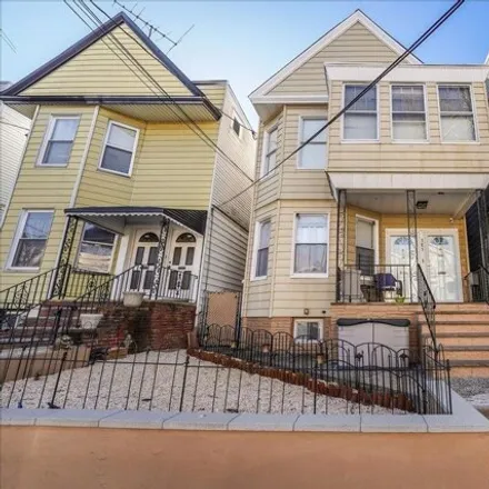 Buy this 5 bed house on 427 Union Street in West Bergen, Jersey City