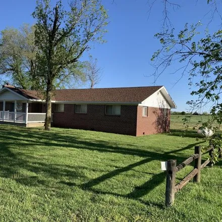 Buy this 4 bed house on 10334 State Highway C in Purdy, Barry County