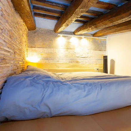 Rent this 1 bed apartment on Picasso Museum in Plaça de Raimon Noguera, 15-23