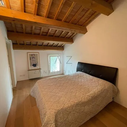 Rent this 2 bed apartment on I2 BI12 in Via Santa Caterina, 31011 Asolo TV