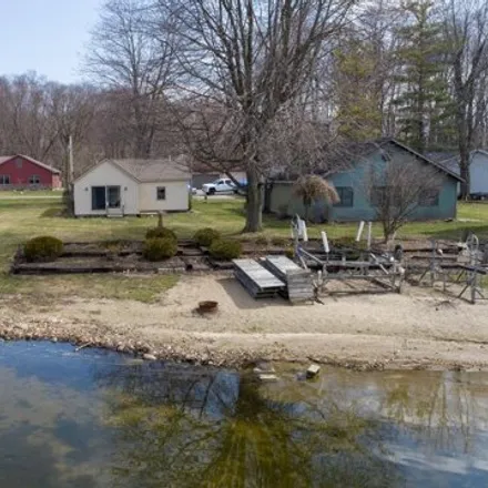 Buy this 2 bed house on 1007 Lane 180 Turkey Lake in Westview, Steuben County