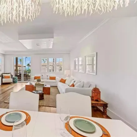 Image 2 - Provident Luxury Suites Fisher Island, Fisher Island Drive, Miami-Dade County, FL 33109, USA - Condo for rent