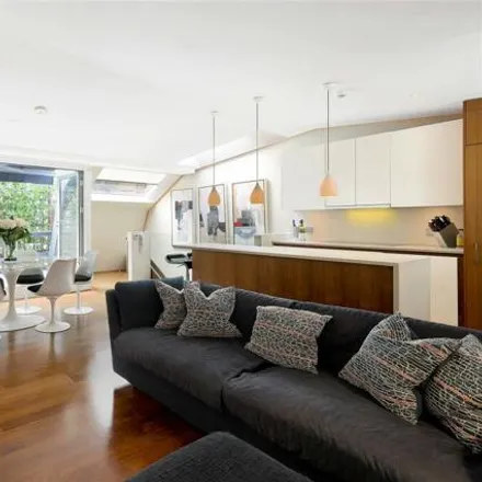 Buy this 2 bed townhouse on 32 Cadogan Lane in London, SW1X 9EJ