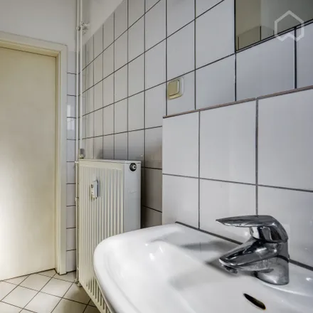 Image 6 - Hansaallee 318, 40547 Dusseldorf, Germany - Apartment for rent