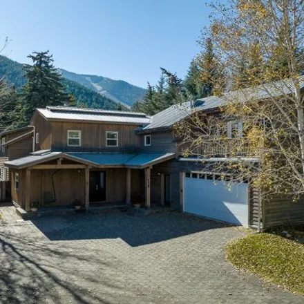 Buy this 5 bed house on 135 Simpson Drive in Ketchum, ID 83340