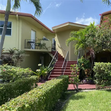 Buy this 2 bed condo on 18650 Northeast 18th Avenue in Miami-Dade County, FL 33179