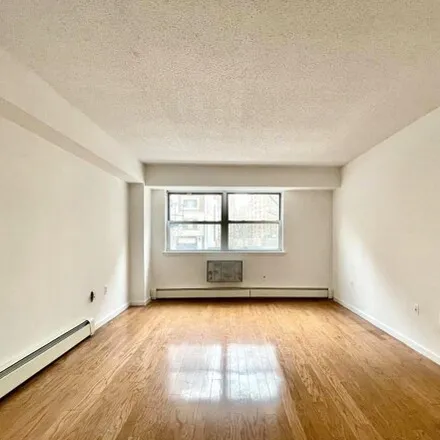 Rent this 2 bed apartment on 15 West 116th Street in New York, NY 10026