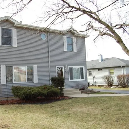 Buy this 4 bed house on 688 Comstock Avenue in Addison Township, IL 60126