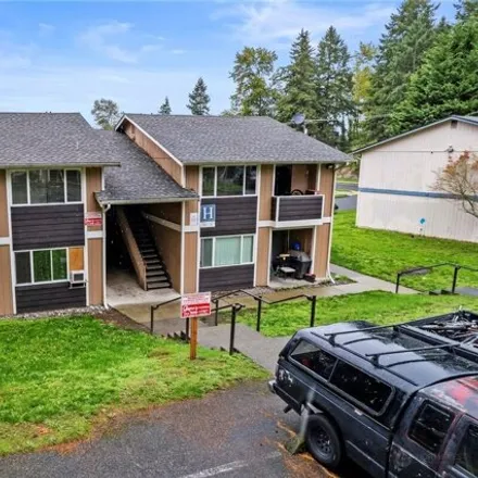 Image 3 - 5651 East Swan Creek Drive, Tacoma, WA 98404, USA - House for sale