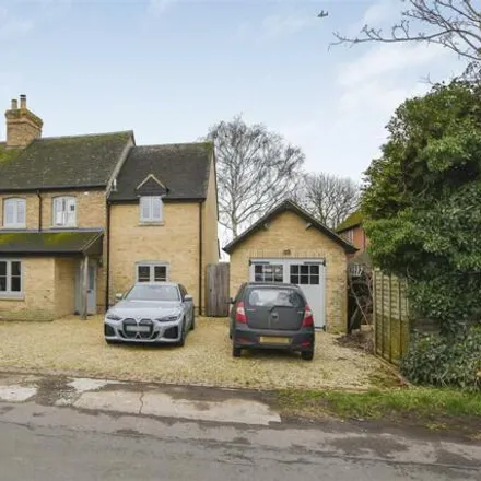 Image 1 - College Cottages, Merton, N/a - House for sale