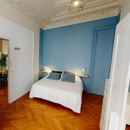 Image 2 - 167 Boulevard Malesherbes, 75017 Paris, France - Room for rent