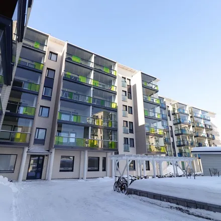 Rent this 2 bed apartment on Rautatienkatu 84 in 90120 Oulu, Finland