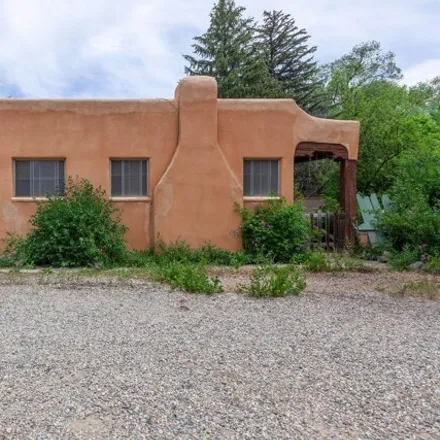 Buy this 3 bed house on 214 Las Cruces Road in Taos, NM 87571