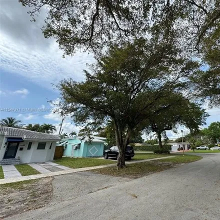 Image 3 - 449 Albatross Street, Miami Springs, FL 33166, USA - House for rent