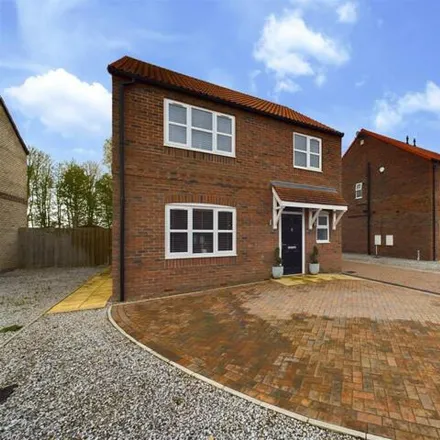 Buy this 3 bed house on New Walk in Driffield, YO25 5GQ