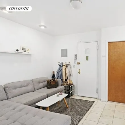 Image 5 - 200 Ninth Ave Apt 3A, New York, 10011 - Apartment for rent