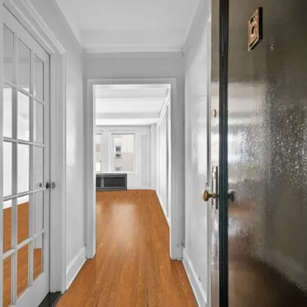 Image 4 - 16 Park Ave Unit 8B, New York, 10016 - Apartment for sale