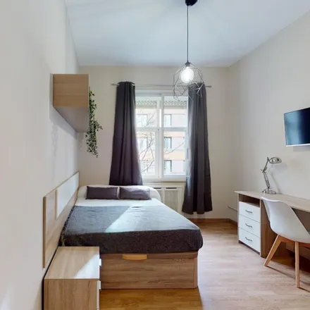 Rent this 6 bed room on Calle de la Princesa in 92, 28008 Madrid
