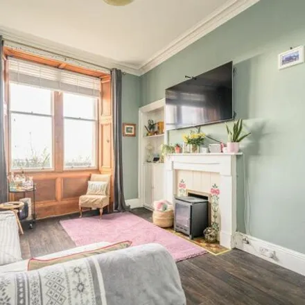 Image 8 - 11 Meadowbank Terrace, City of Edinburgh, EH8 7AR, United Kingdom - Apartment for sale