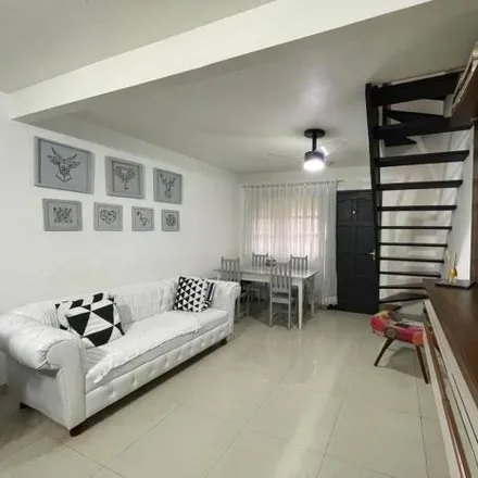 Buy this 3 bed house on Rua Vera Lúcia Berginato in Cabo Frio - RJ, 28915