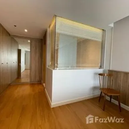 Image 2 - Baan Ploenchit, Soi Ruam Rudi 2, Pathum Wan District, Bangkok 10330, Thailand - Apartment for rent