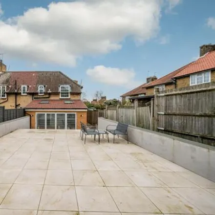 Buy this 3 bed house on 7 Henty Walk in London, SW15 5AG