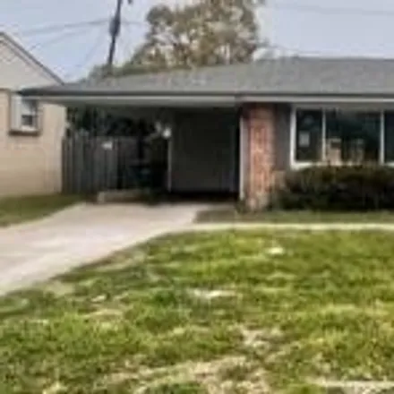 Rent this 3 bed house on 4221 Tartan Drive in Bissonet Plaza, Metairie