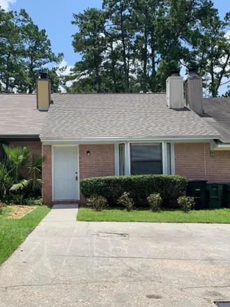 Buy this 2 bed townhouse on Tina Drive in Tallahassee, FL 32301