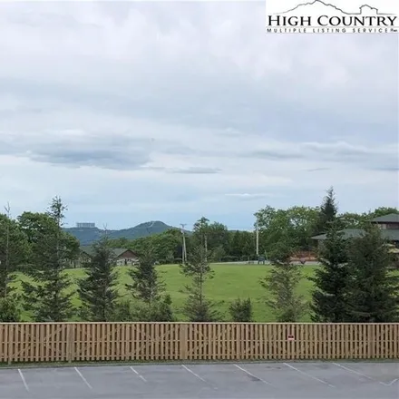 Buy this 2 bed condo on 301 Pinnacle Inn Rd Unit 2311 in Beech Mountain, North Carolina