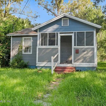 Buy this 2 bed house on 1017 West 31st Street in Jacksonville, FL 32209