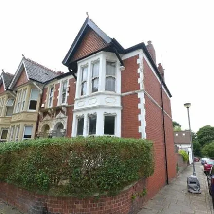 Image 1 - 18 Kimberley Road, Cardiff, CF23 5DH, United Kingdom - House for sale