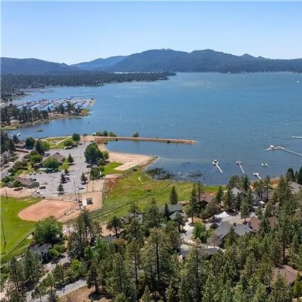 Image 4 - 188 Finch Dr, Big Bear Lake, California, 92315 - House for sale