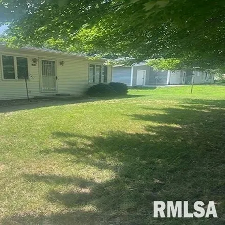 Buy this 2 bed house on 1103 N Lime St in Albany, Illinois