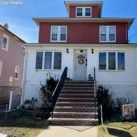Rent this 5 bed house on 17 Heuer Street in Little Ferry, NJ 07643